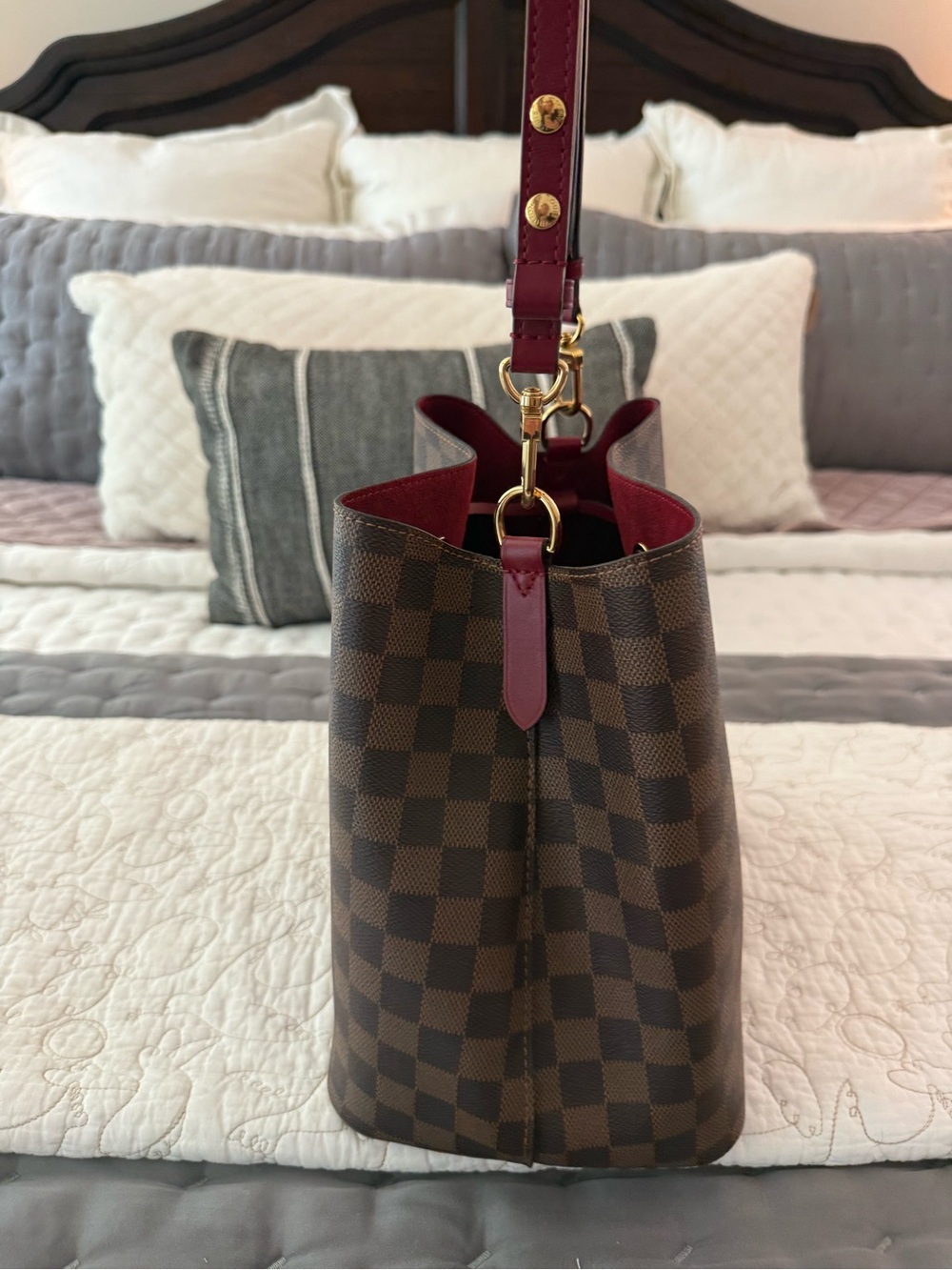 EUC Louis Vuitton Neo Noe Damier Ebene Cherry - Picture 4 of 14